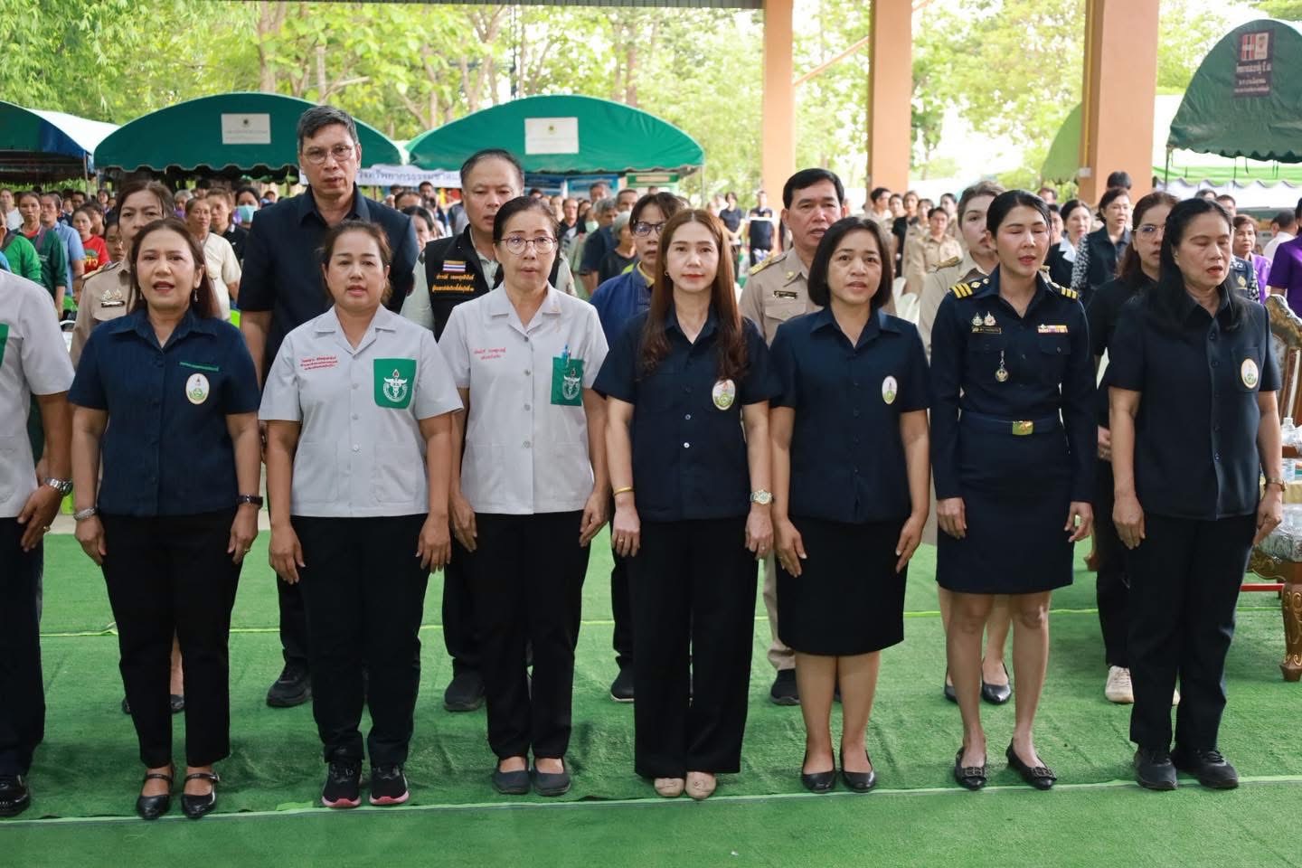 title - ส.ป.ก.พิษณุโลก เข้าร่วมจัดกิจกรรม “บำบัดทุกข์ บำรุงสุข” สร้างรอยยิ้มให้ประชาชนจังหวัดพิษณุโลก ครั้งที่ 4 และเข้าร่วมโครงการคลินิกเกษตรเคลื่อนที่ในพระราชานุเคราะห์ สมเด็จพระบรมโอรสาธิราชฯ สยามมกุฎราชกุมาร ประจำปีงบประมาณ 2569 